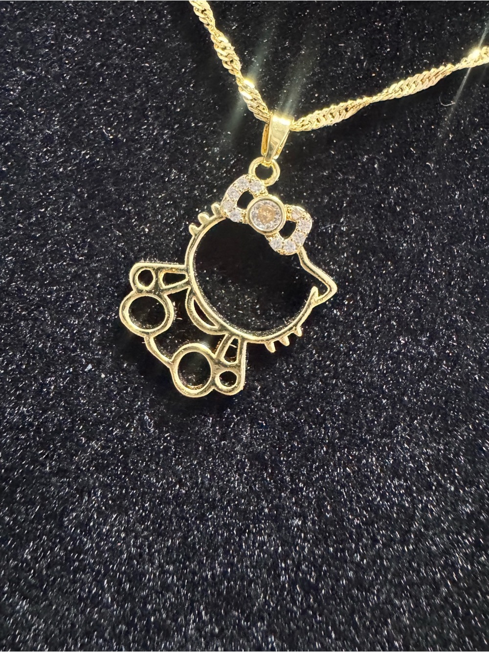 Gold Tone Kitty Pendant Necklace with Black Inlay